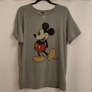 Junk Food Disney Mickey Mouse short sleeve sweatshirt Medium